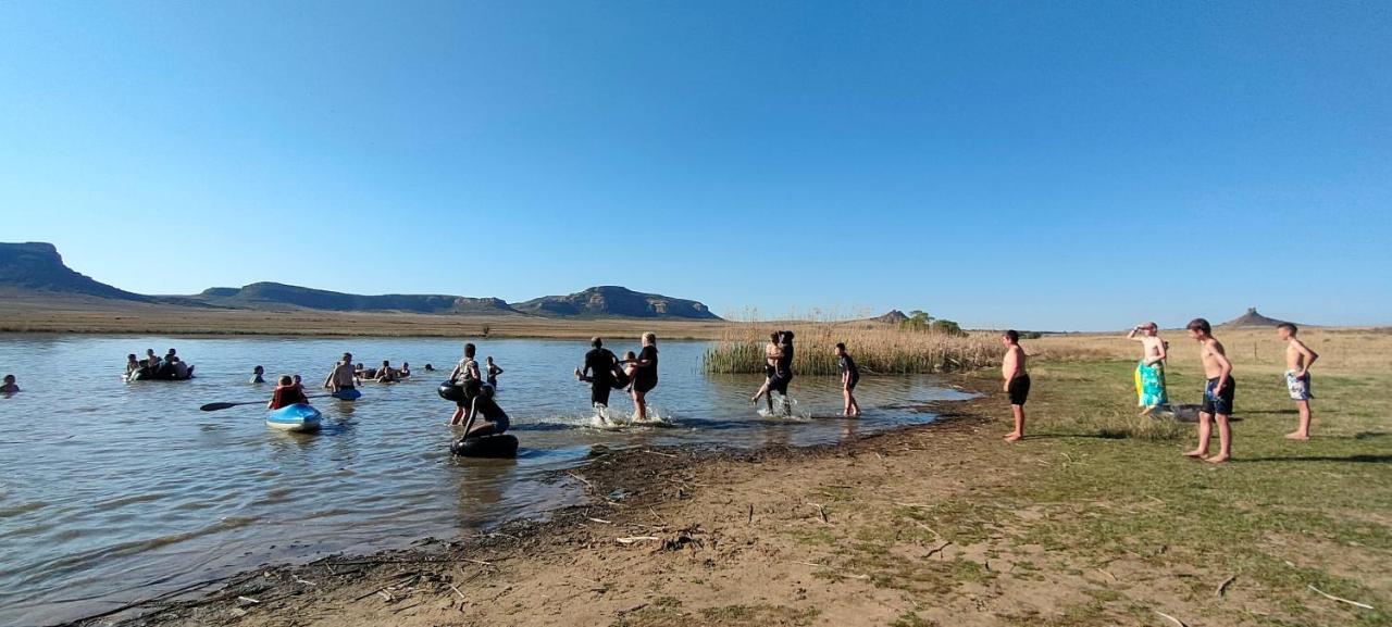 Imla Guest Farm Hotel Ficksburg Bagian luar foto